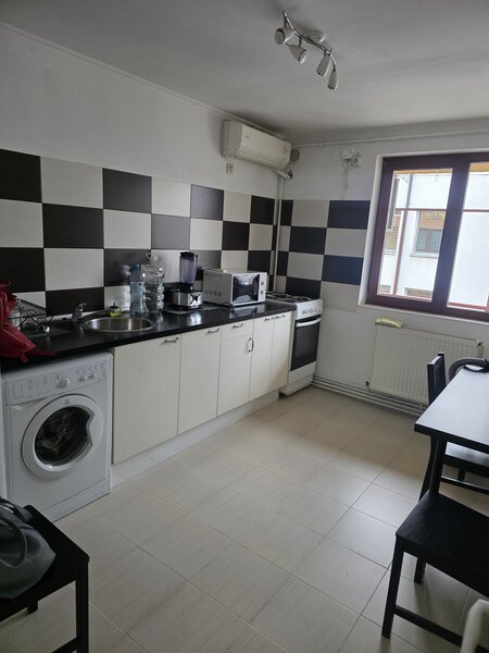 Floreasca, Barbu Vacarescu la 7 minute Mall Promenada